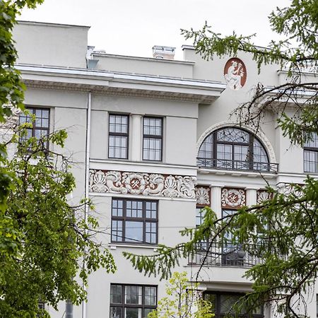 Smart Park View Studio In Heart Of Riga 5 Min To Old Town ภายนอก รูปภาพ